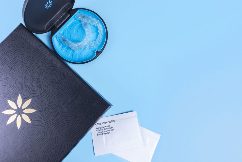 everything you need for an invisalign treatment including cleaning supplies