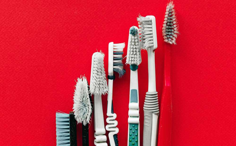 REPLACE YOUR TOOTHBRUSH REGULARLY